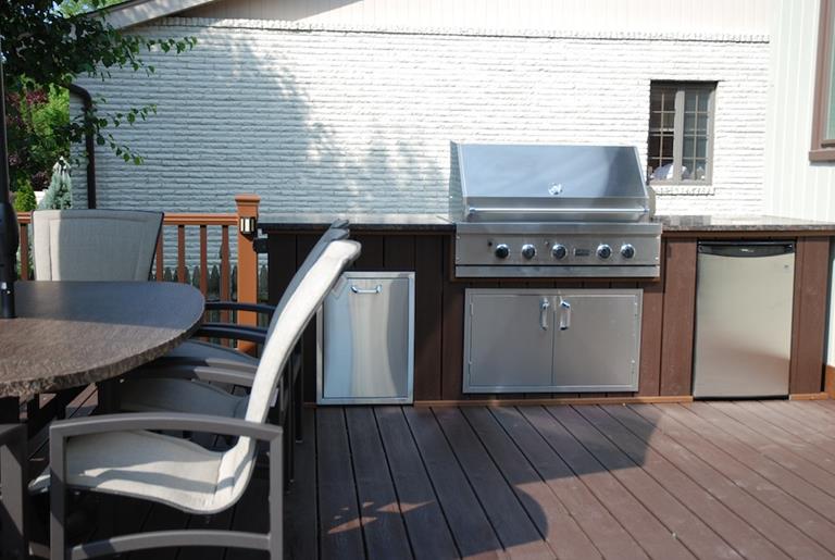 Long Island Deck Builders, Outdoor Kitchen Long Island Ny